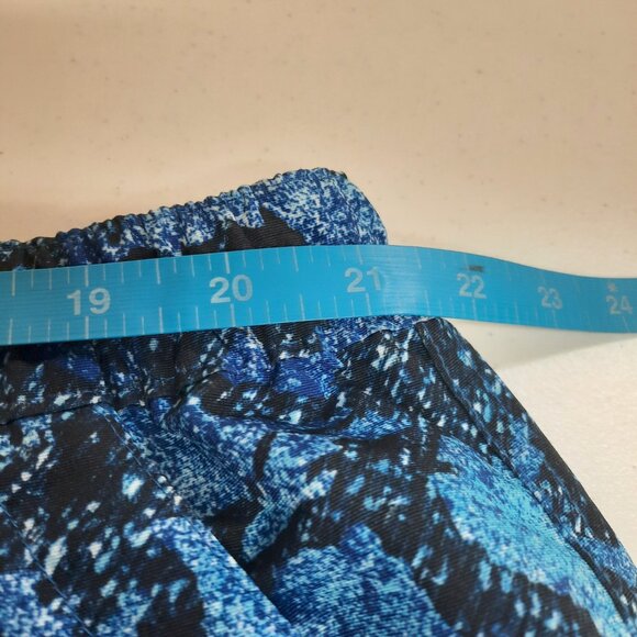 Reel Legends Men’s XX-Large Fishing Shorts Blue Camo Cargo Water Repellent NWT - Picture 11 of 13